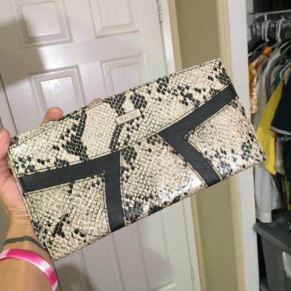 Snake Style Bag - Picture 5 of 11